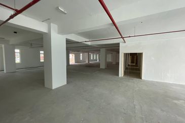 Taipan Business Centre, USJ 10