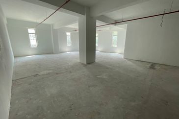 Taipan Business Centre, USJ 10