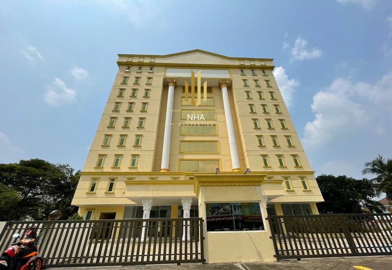 Taipan Business Centre, USJ 10