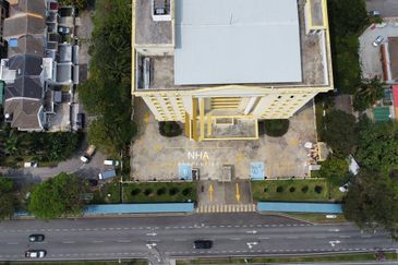 Taipan Business Centre, USJ 10