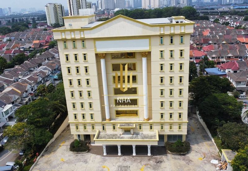 Taipan Business Centre, USJ 10