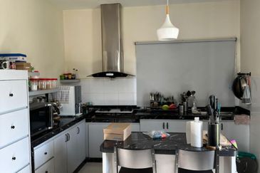 Monet Lily @ Sunsuria City