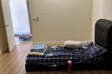 Monet Lily @ Sunsuria City