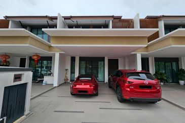 Isle of Botanica, Setia Eco Glades