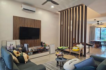 Isle of Botanica, Setia Eco Glades