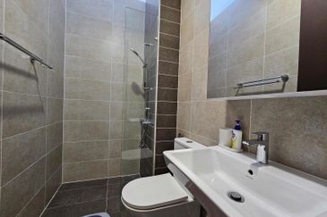 Isle of Botanica, Setia Eco Glades