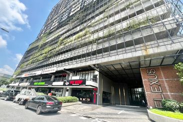 Flexus Signature Suites