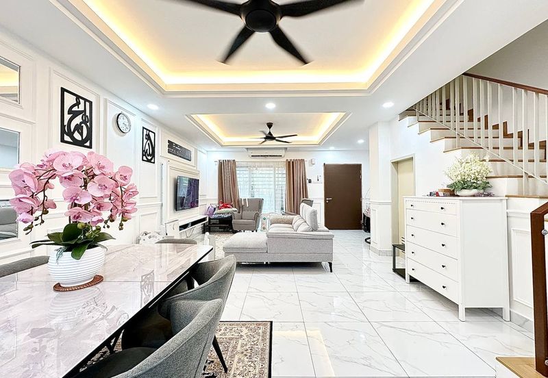 Albury 2 @ Mahkota Hills