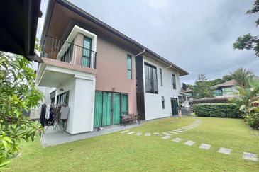 Lepironia Gardens, Setia Eco Glades