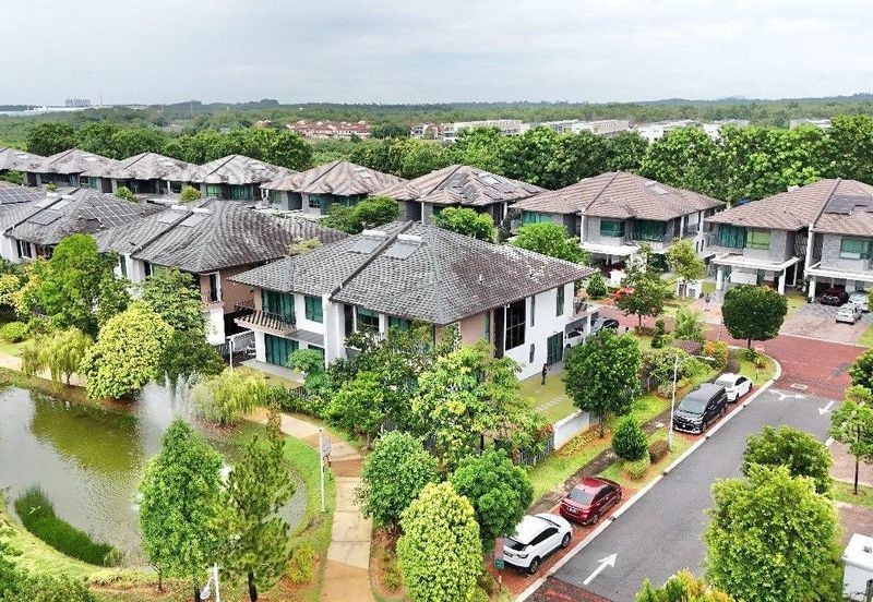 Lepironia Gardens, Setia Eco Glades