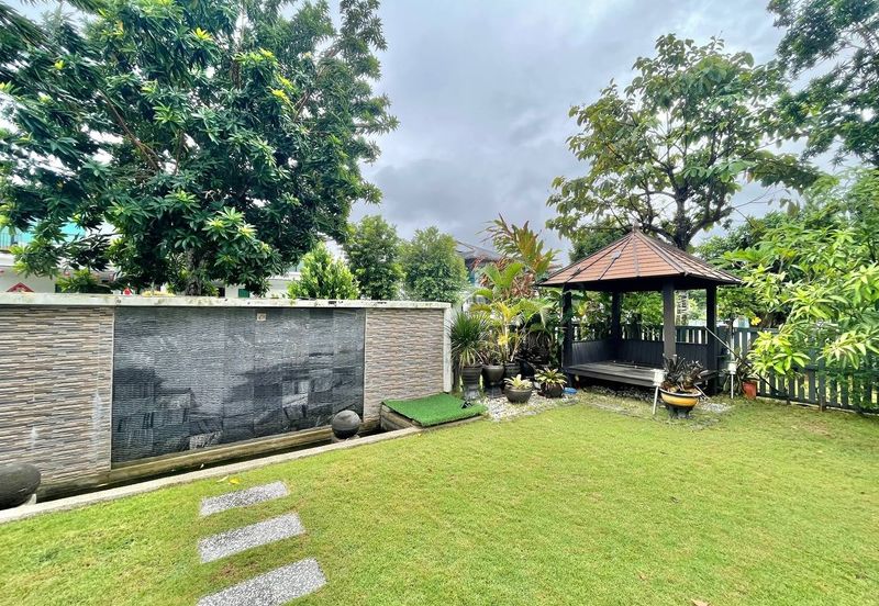 Lepironia Gardens, Setia Eco Glades