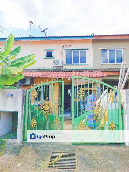 Double Storey Terrace Jalan Sri Haneco Kawasan Perindustrian Sri Haneco Semenyih , Selangor, Semenyih