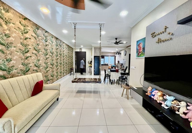 Condominium Oasis 1 For sale