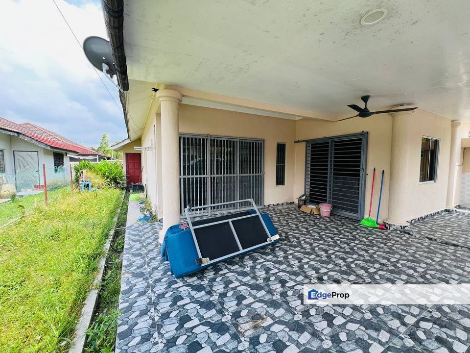 [RENOVATED & NEGO PRICE] SINGLE STOREY BUNGALOW TAMAN TASIK SEMENYIH, Selangor, Semenyih