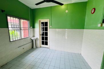 Taman Tasik Semenyih (Lake Residence)