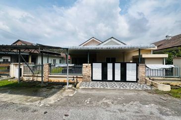 Taman Tasik Semenyih (Lake Residence)