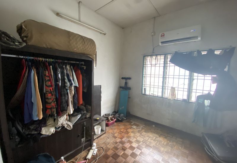 Taman Kinrara Seksyen 2