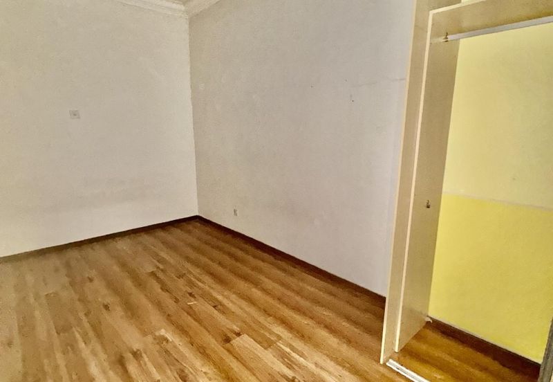 Jalan Suasana, Bandar Tun Hussein Onn