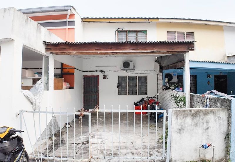 [FREEHOLD] NON BUMI FULLY EXTENDED COMPLETE FANS AND LIGHTING DOUBLE STOREY TERRACE HOUSE TAMAN BUKIT BARU PERMAI MEWAH KAJANG UTAMA