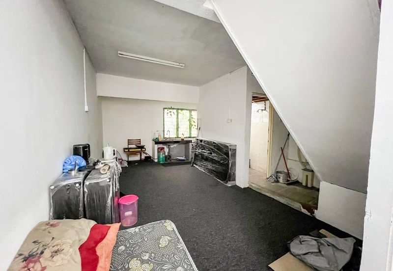 [FREEHOLD] NON BUMI FULLY EXTENDED COMPLETE FANS AND LIGHTING DOUBLE STOREY TERRACE HOUSE TAMAN BUKIT BARU PERMAI MEWAH KAJANG UTAMA