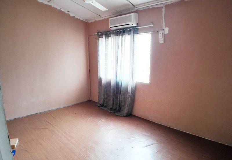 [FREEHOLD] NON BUMI FULLY EXTENDED COMPLETE FANS AND LIGHTING DOUBLE STOREY TERRACE HOUSE TAMAN BUKIT BARU PERMAI MEWAH KAJANG UTAMA