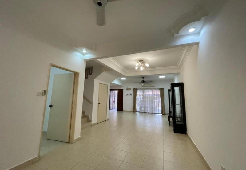 Jalan Putra Prima 4/3 