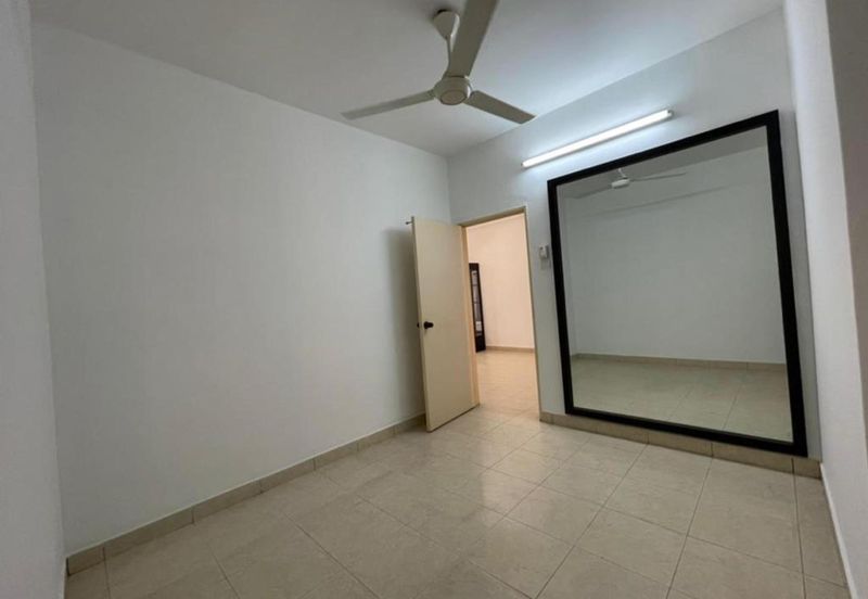 Jalan Putra Prima 4/3 