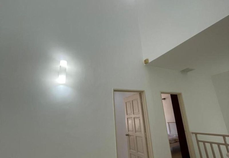 Jalan Putra Prima 4/3 