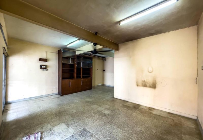 Freehold DOUBLE STOREY Taman Sri Reko Kajang