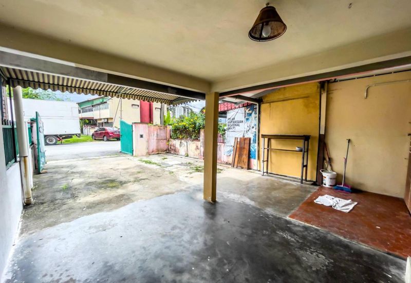 Freehold DOUBLE STOREY Taman Sri Reko Kajang