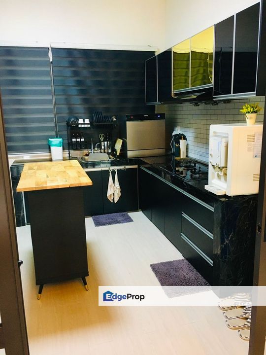 Fully Furnished with Nice ID @ oasis 1 Kajang , Selangor, Kajang