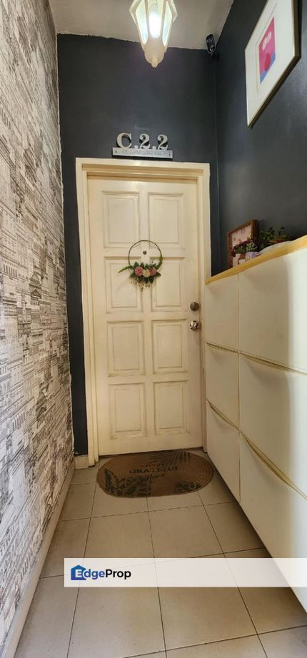 Apartment Desa Temenggung for sale in Batu Caves, Fully Renovated, Selangor, Batu Caves 