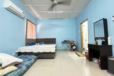 Taman Saujana Puchong