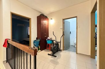 Taman Saujana Puchong