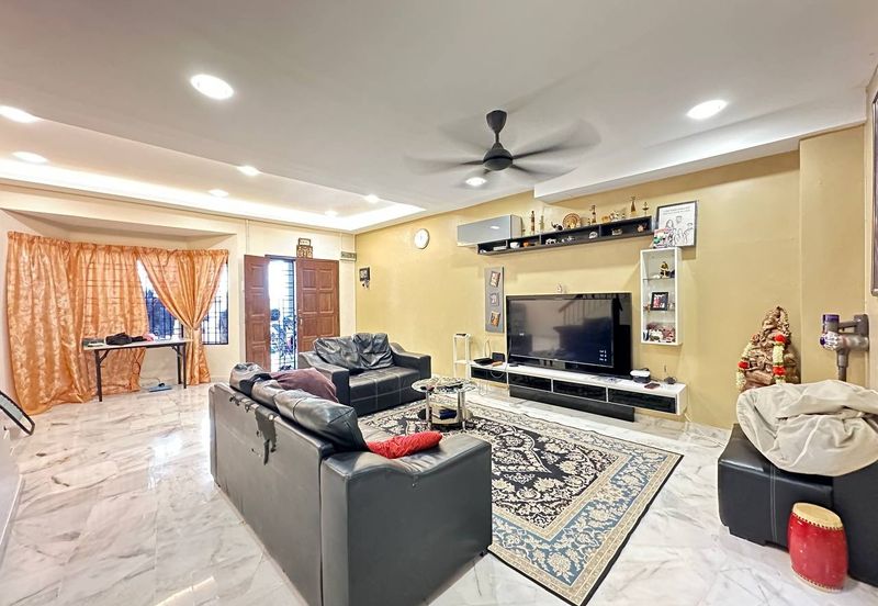 Taman Saujana Puchong