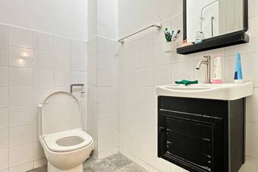 Taman Saujana Puchong