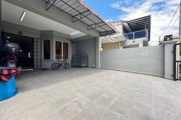 Taman Saujana Puchong