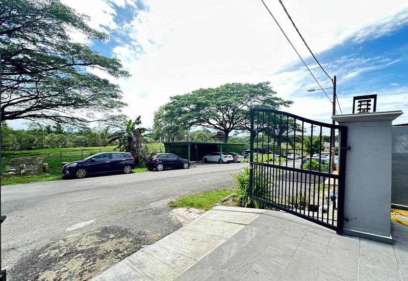 Taman Saujana Puchong