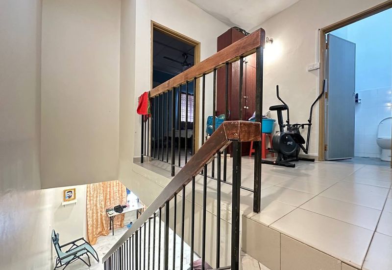 Taman Saujana Puchong