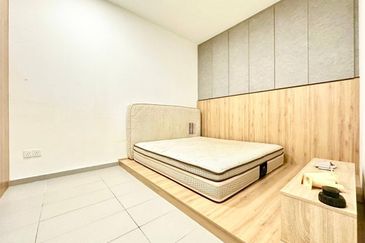 Everna @ Setia EcoHill