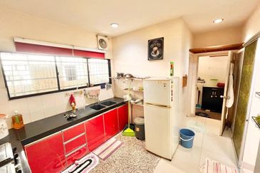 Jalan Taman Putra Impiana