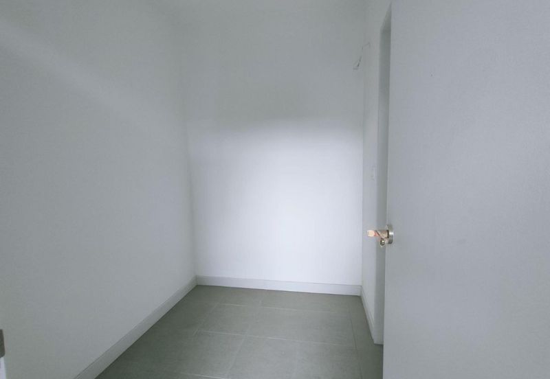 CHEAPEST🏡3 Storey Semi D Cluster Parkfield Tropicana Heights Kajang