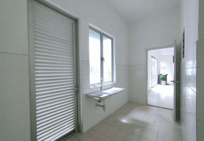 CHEAPEST🏡3 Storey Semi D Cluster Parkfield Tropicana Heights Kajang