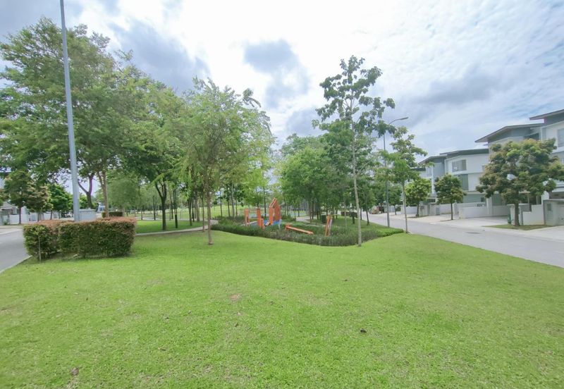 CHEAPEST🏡3 Storey Semi D Cluster Parkfield Tropicana Heights Kajang