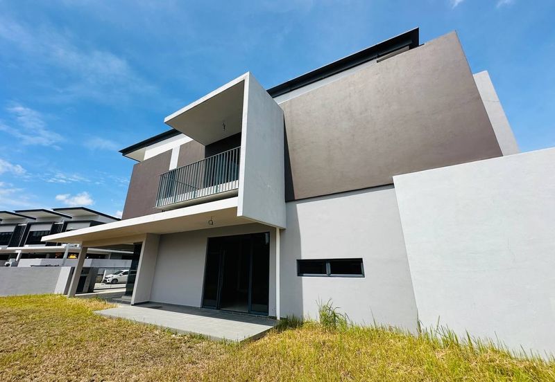 New Biggest Corner lot 2 storey Terrace in Kajang East 2, Kajang