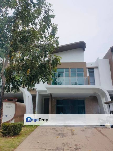 FREEHOLD NON BUMI PARTIALLY FURNISHED 2 STOREY SUPERLINK HOUSE SETIA ECO GLADES CYBERJAYA, Selangor, Cyberjaya