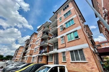 Pangsapuri Sri Budiman, Seksyen U10