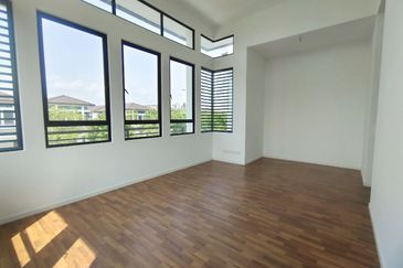 Tenderfields @ Eco Majestic