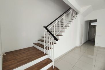 Tenderfields @ Eco Majestic