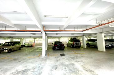 Jalan Bukit Mayang 1/10